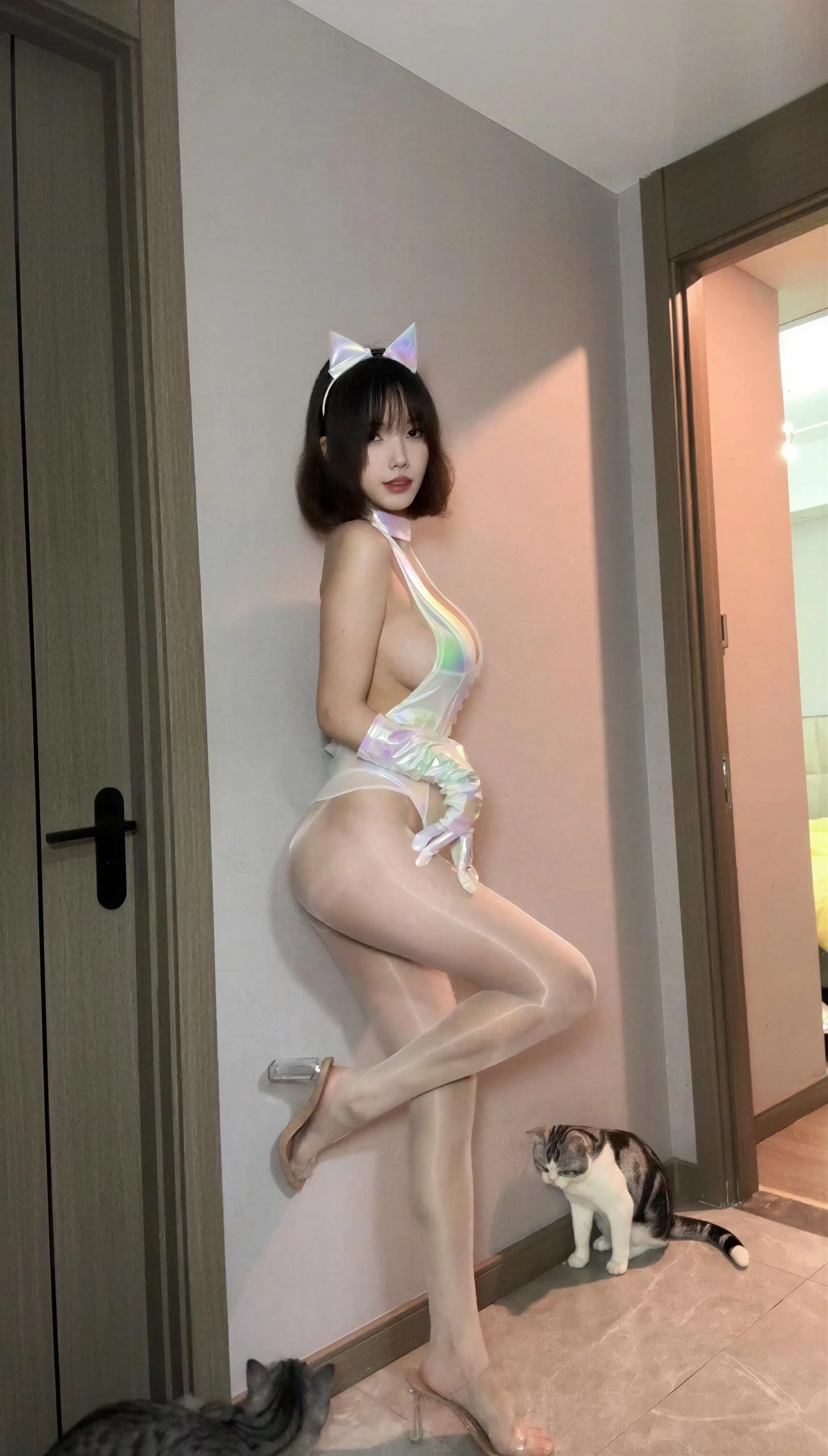 琳铛 – 电竞猫女 15P